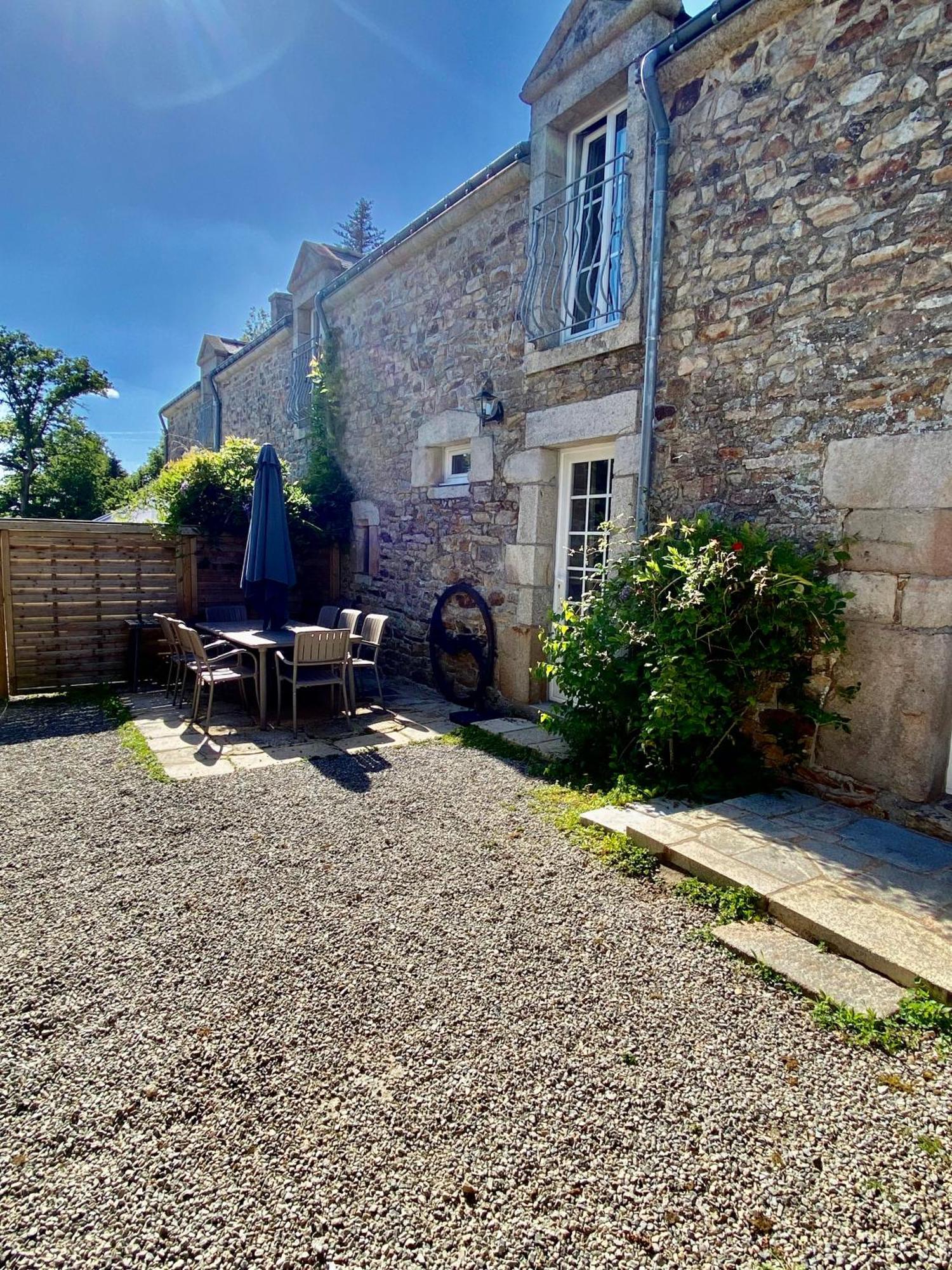 Domaine De Lann Kerhuerh Guest House La Chapelle-Neuve  Екстериор снимка