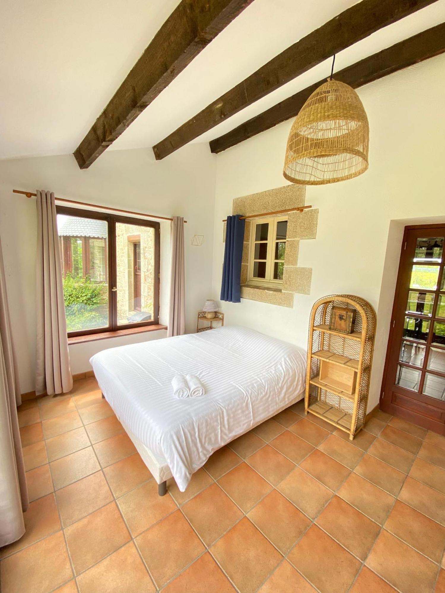 Domaine De Lann Kerhuerh Guest House La Chapelle-Neuve  Екстериор снимка